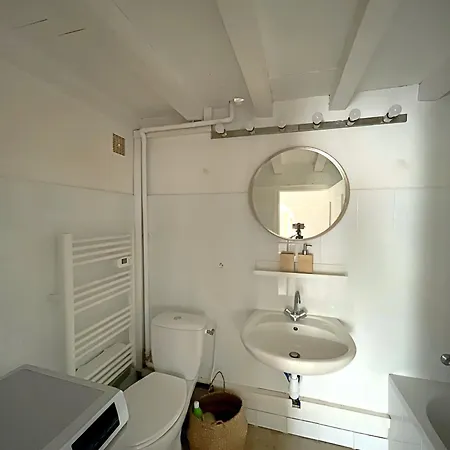 Maison Cosy Avec Piscine, Proche Saintes-maries-de-la-mer, Pour 4 Pers., Avec Patio Et Parking Prive - Fr-1-475-102